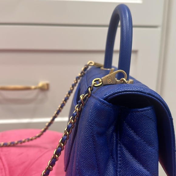 Authentic Chanel Chevron coco handle - Picture 8 of 12